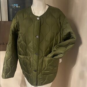 Obey Olive Green Quilted Puffer Jacket L
